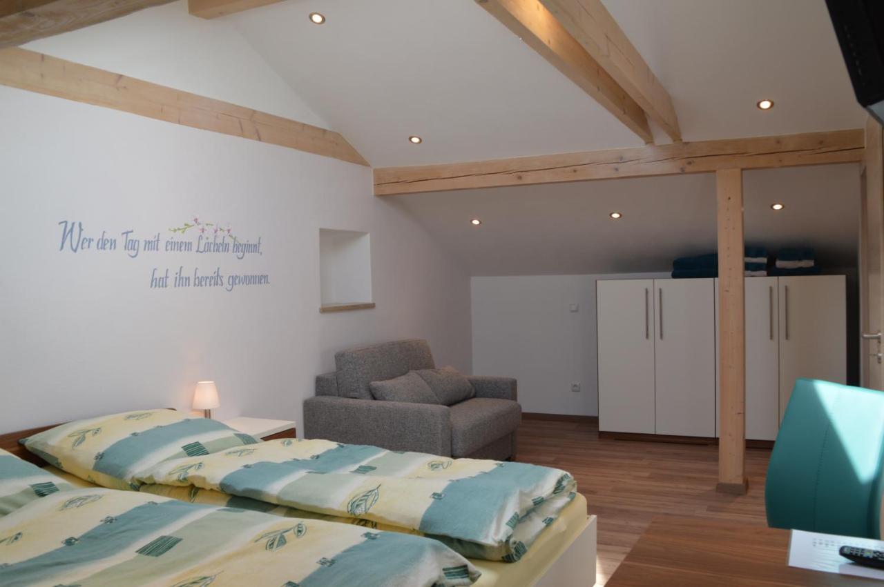 Beim Schuster Bed & Breakfast พัพเพนไฮม์ ภายนอก รูปภาพ